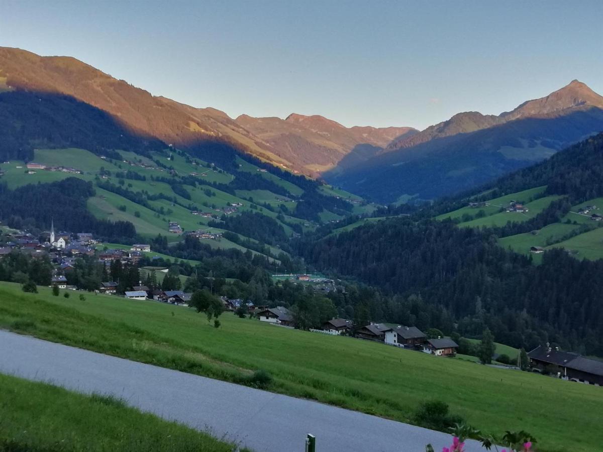 Haus Valentina Lägenhet Alpbach Exteriör bild